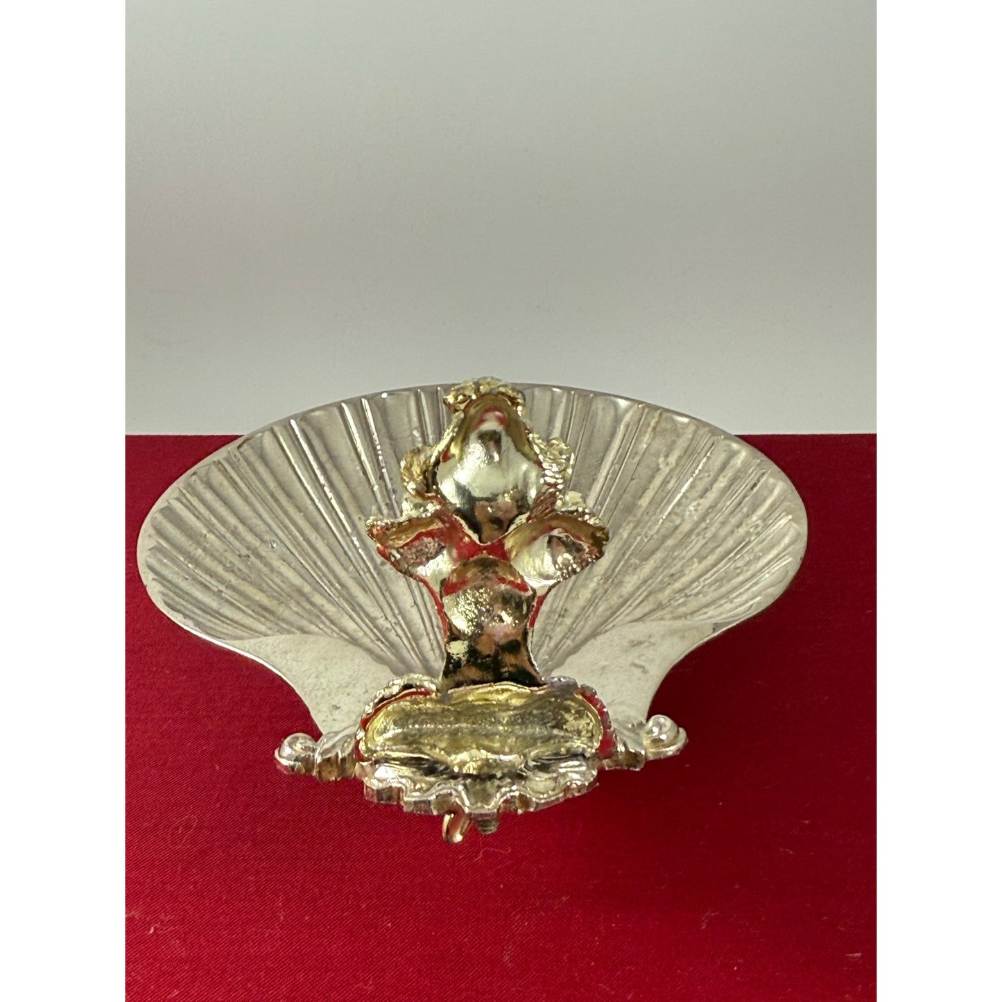 Vintage Silver-Plated Poodle Shell Dish – Mid-Century Trinket Holder
